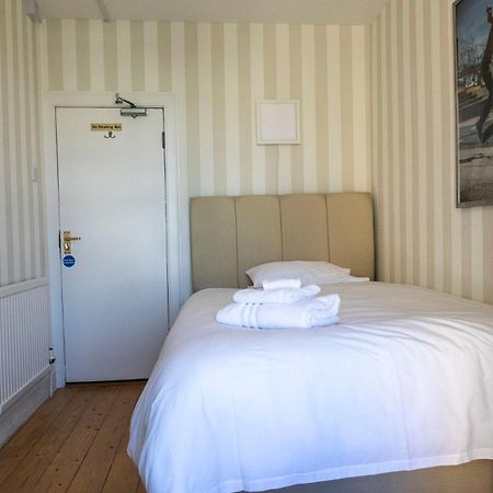 Cawdor House B&B Неърн Екстериор снимка