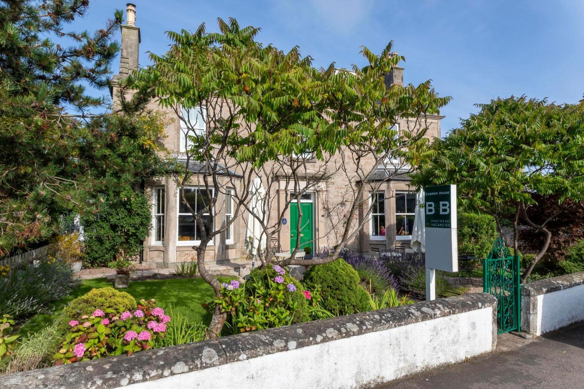 Cawdor House B&B Неърн Екстериор снимка