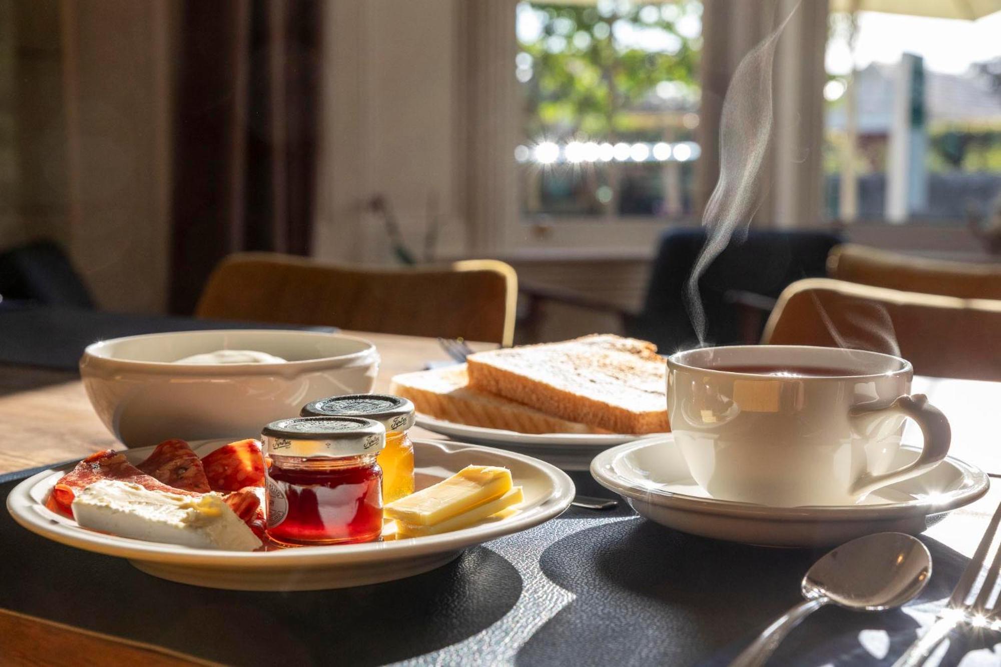 Cawdor House B&B Неърн Екстериор снимка