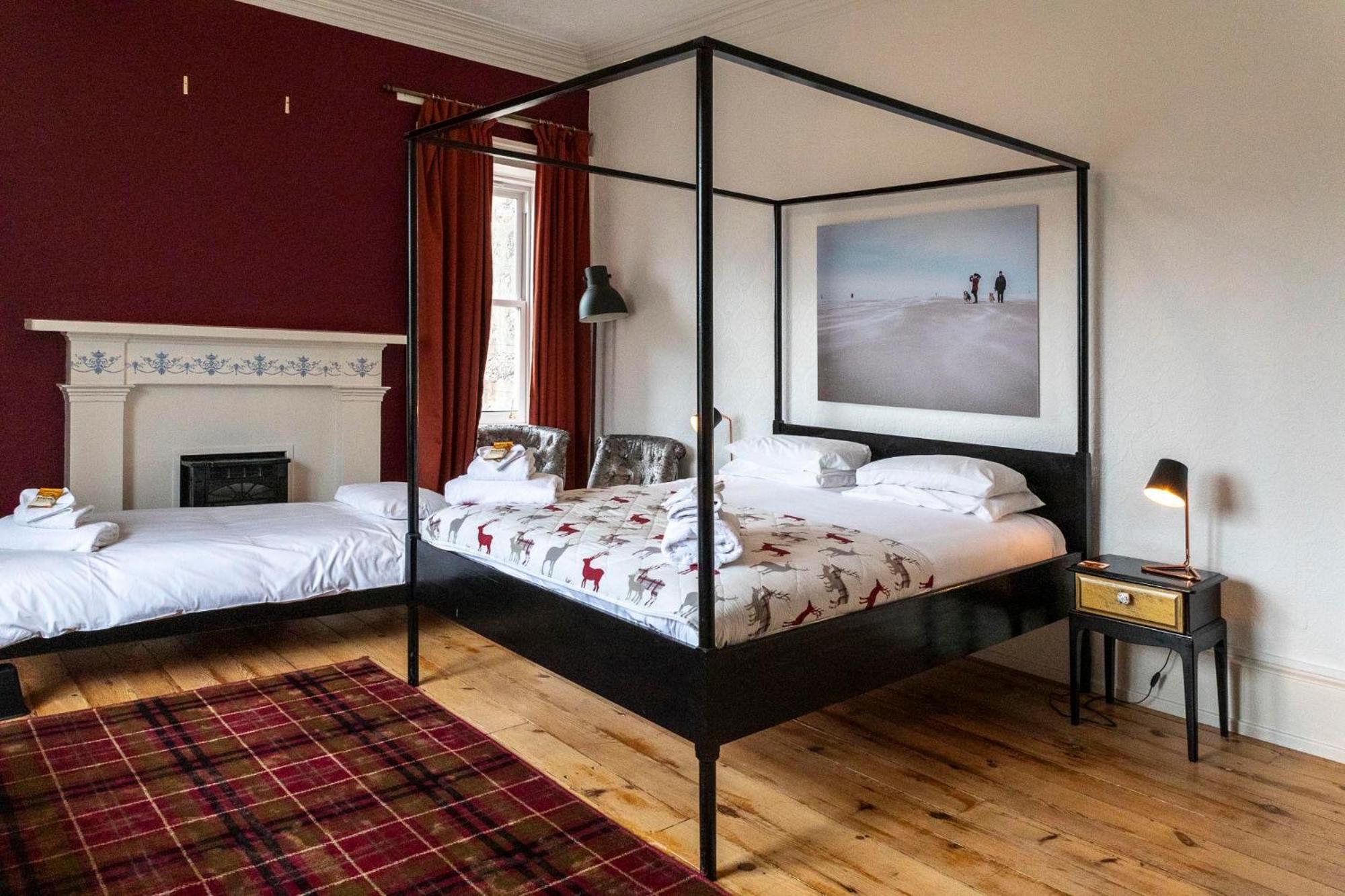 Cawdor House B&B Неърн Екстериор снимка
