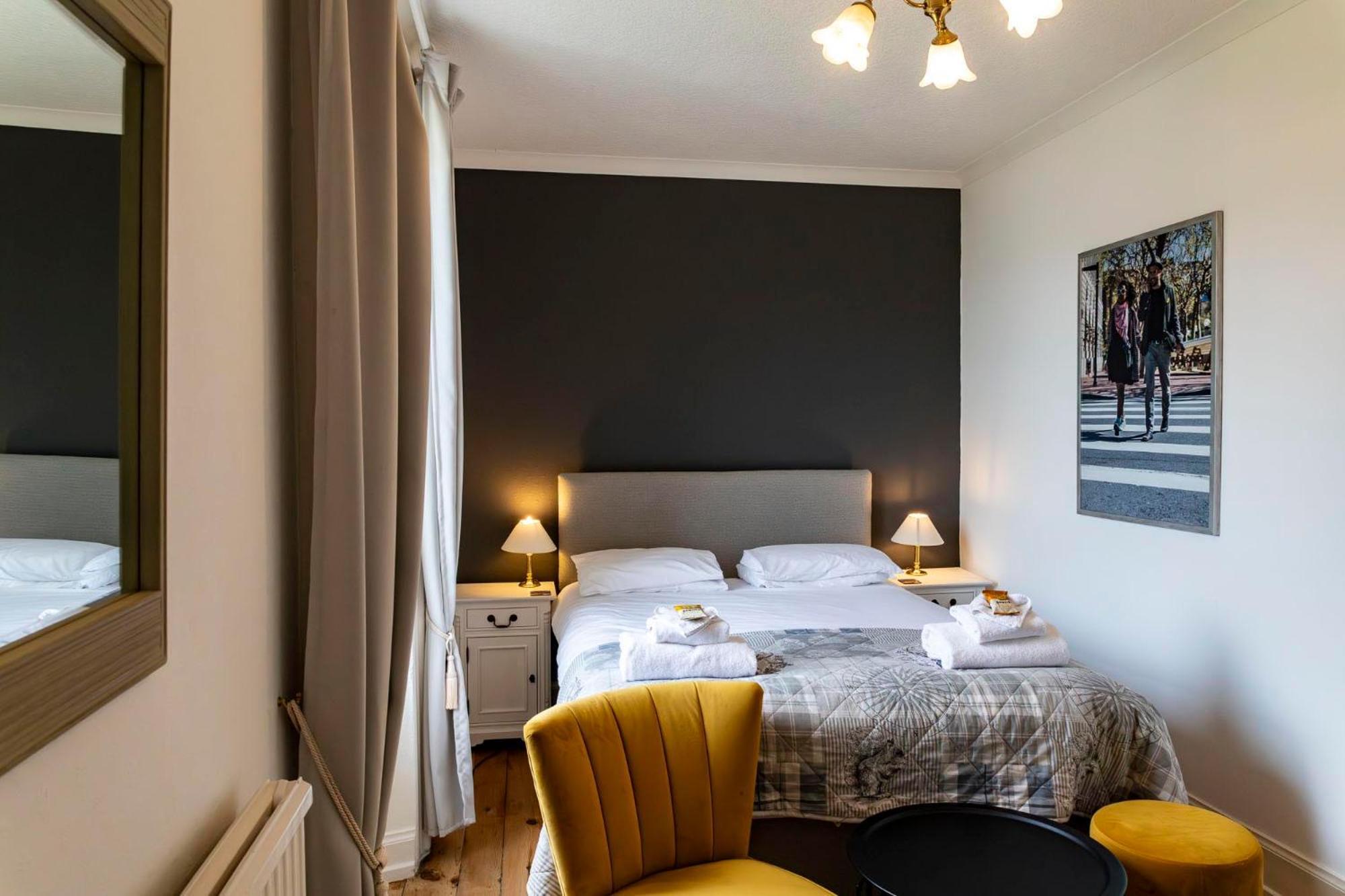 Cawdor House B&B Неърн Екстериор снимка